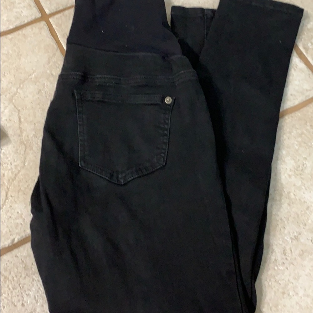 Black Maternity Jeans🌟